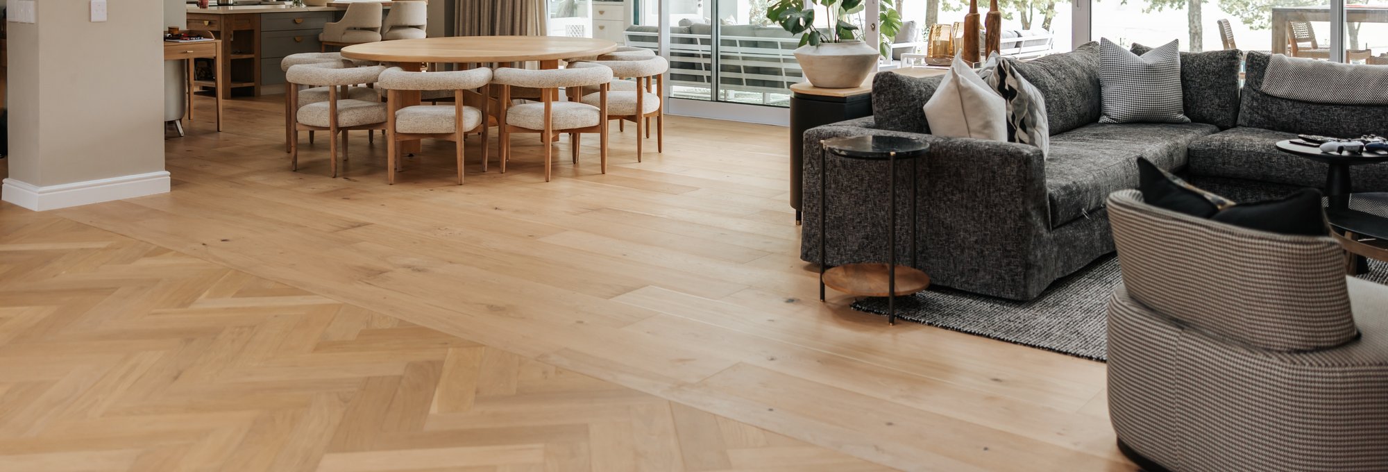 Shop Flooring Products from Inovar Floor Garden Route in Bloemhof Building